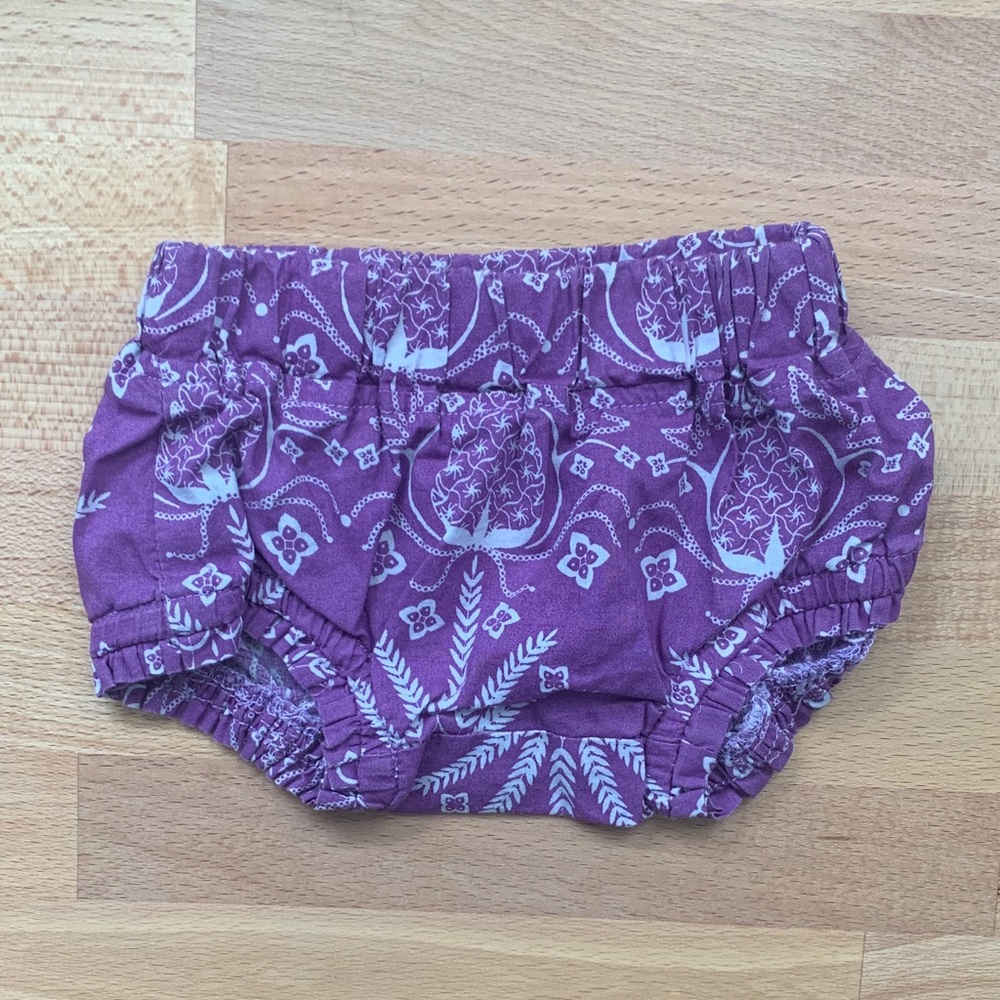 Beautiful Kate Quinn 6-12m Purple Bloomer